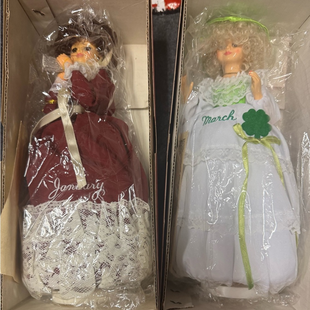 Brinn’s 1986 vintage musical calendar Dolls: January,March, Sept, Authentic cert